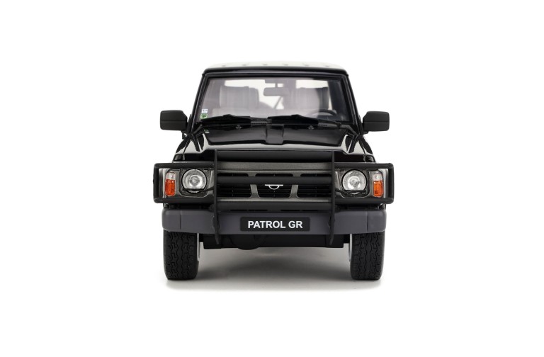 Nissan Patrol GR Y60 Graphite Grey KH2 / Black 1992