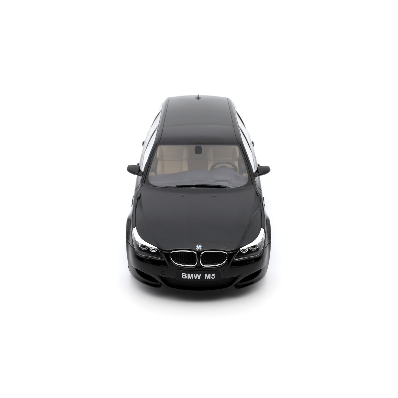 BMW E61 M5 Black Saphire Metallic 475 2004
