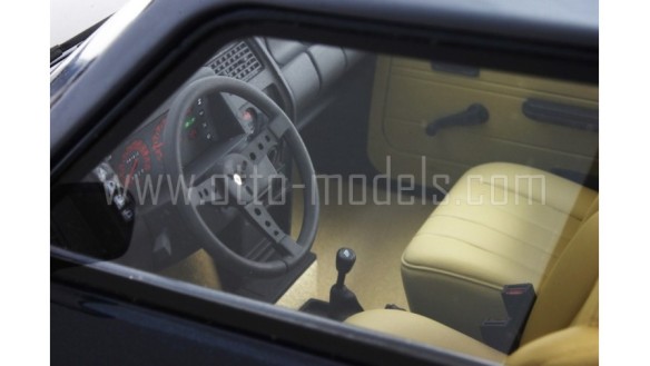 Renault 5 Turbo 2 Bleu Marine Metallisé 1983