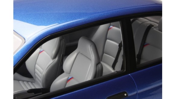 BMW E36 M3 Bleu Estoril 1992