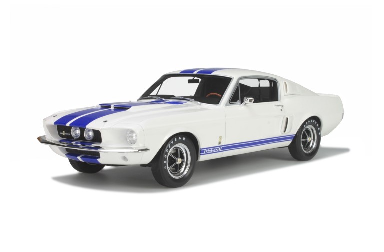 Shelby GT500 Wimbledon White and Blue stripes 1967