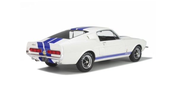 Shelby GT500 Wimbledon White and Blue stripes 1967