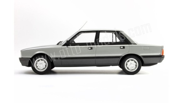 Peugeot 505 Turbo Injection Gris Argent Metal - Gris Winchester 1984