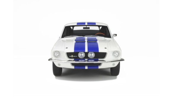 Shelby GT500 Wimbledon White and Blue stripes 1967