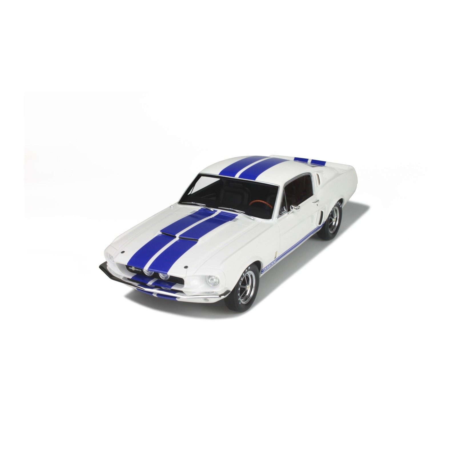 Shelby GT500 Wimbledon White and Blue stripes 1967