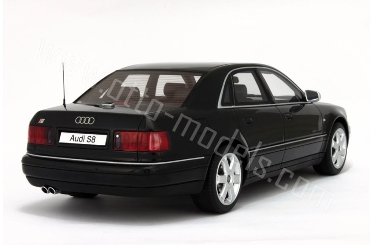 Audi S8 Brilliant Black 2002