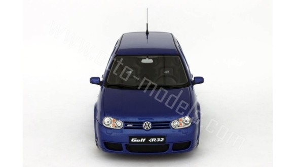 Volkswagen Golf 4 R32 Deep Blue Pearl 2002