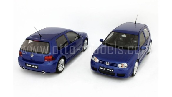 Volkswagen Golf 4 R32 Deep Blue Pearl 2002