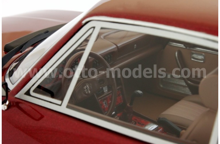 Peugeot 504 Ph.3 V6 Coupe Rouge Amarillys 1981