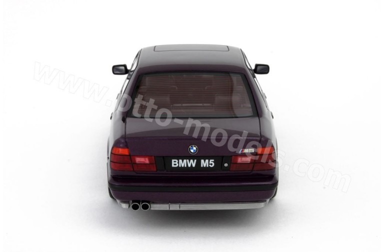BMW E34 M5 Daytona Violet 1992