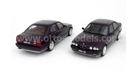 BMW E34 M5 Daytona Violet 1992