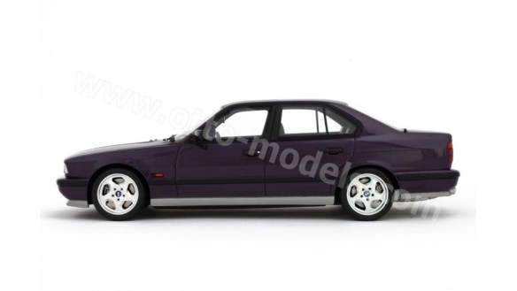 BMW E34 M5 Daytona Violet 1992