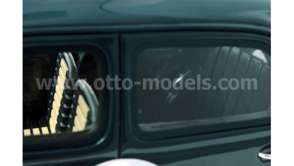 Renault 4CV 1063 Bleu Lazuli 1951