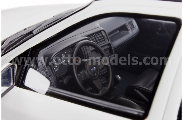 Ford Sierra 4X4 Cosworth Diamond White 1992