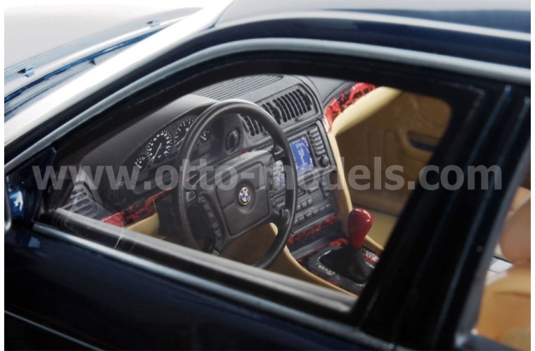 BMW E38 750 IL Biarritz Blau 1999