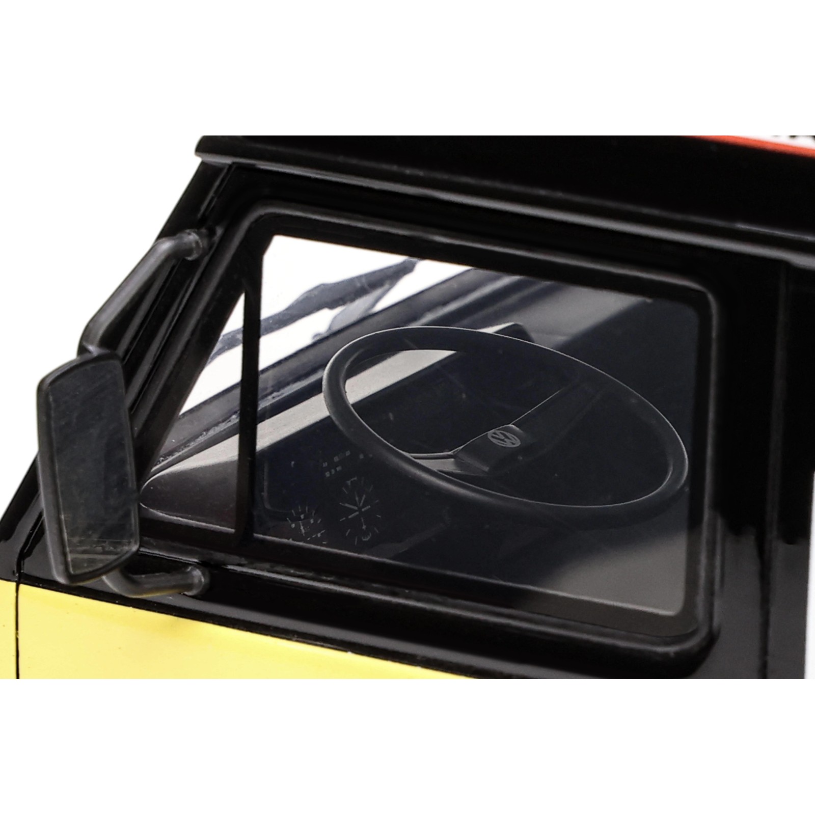 Volkswagen LT35 + Golf Gti MK1 Gr.2 Tour de France Auto 1981