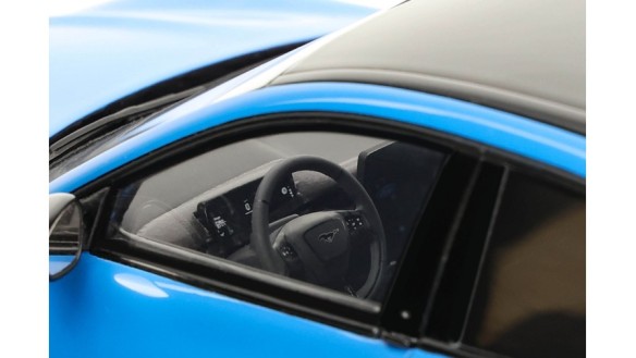 Ford Mustang Mach-E GT Performance Grabber Blue Metallic 2021